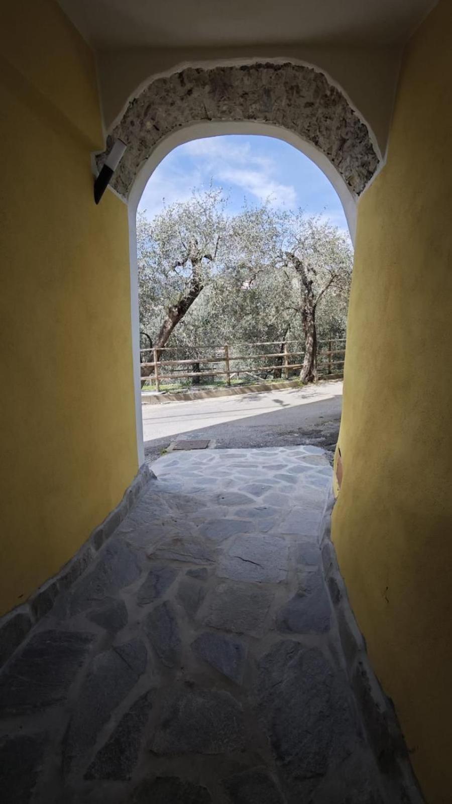 Alba Dachi Farm Apartment Andora